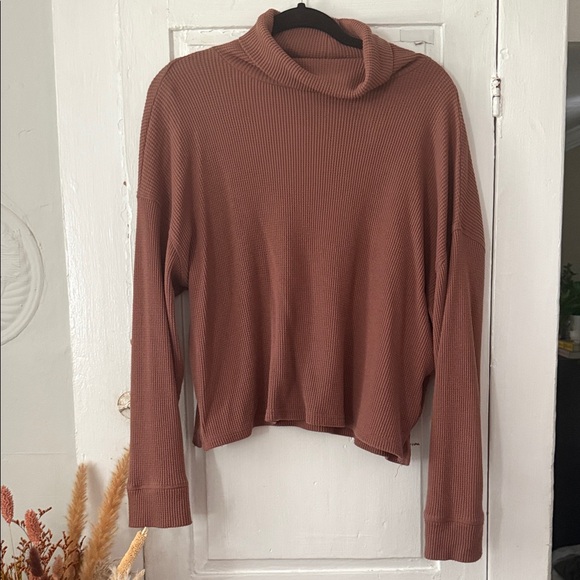 Abercrombie & Fitch Sweaters - Abercrombie & Fitch Warm Brown Cowl Neck Sweater